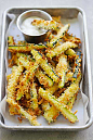 Crispy baked zucchini fries made with Japanese panko bread crumbs and Parmesan cheese. Serve the zucchini fries with ranch dressing as a healthy and delicious snack | rasamalaysia.com
