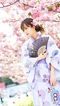 白布鞋de傲慢采集到美文