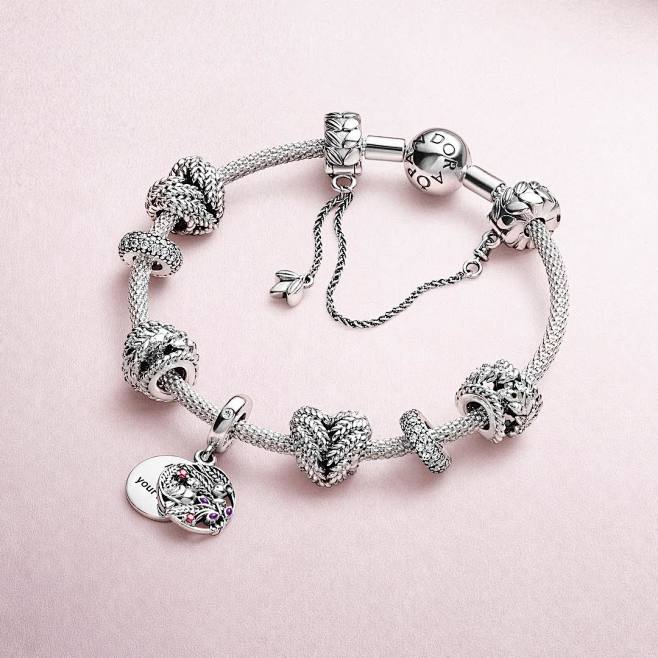 PANDORA (@theofficialpandora)的ins主页 ·