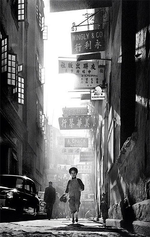 君无恨°采集到黑夜前,一个人的典礼