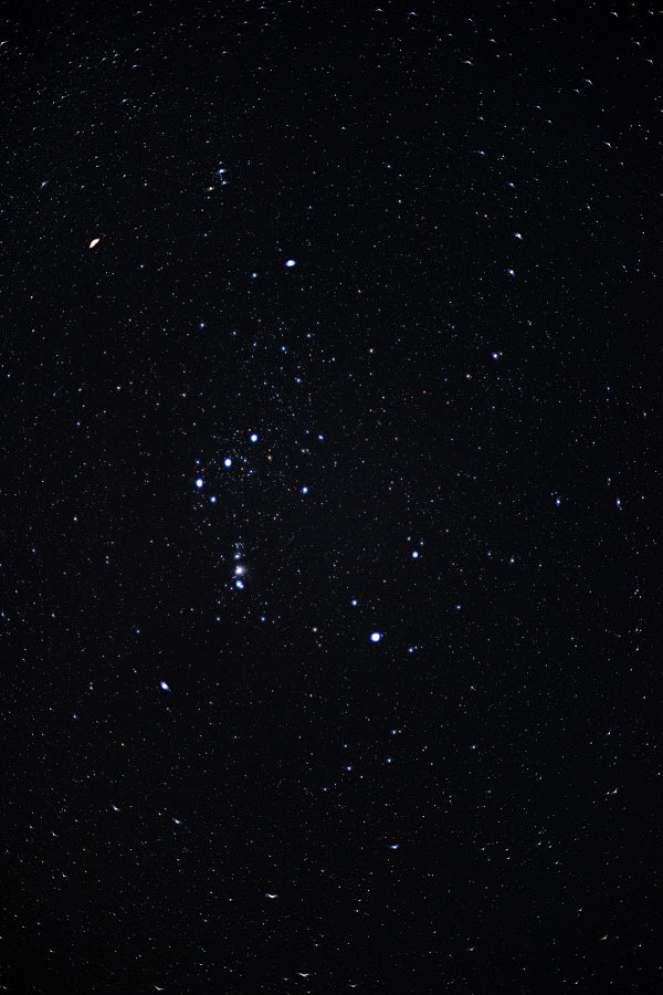 牧童10001通过花瓣chrome扩展采集于2017-10-23 01:36:45猎户座星空