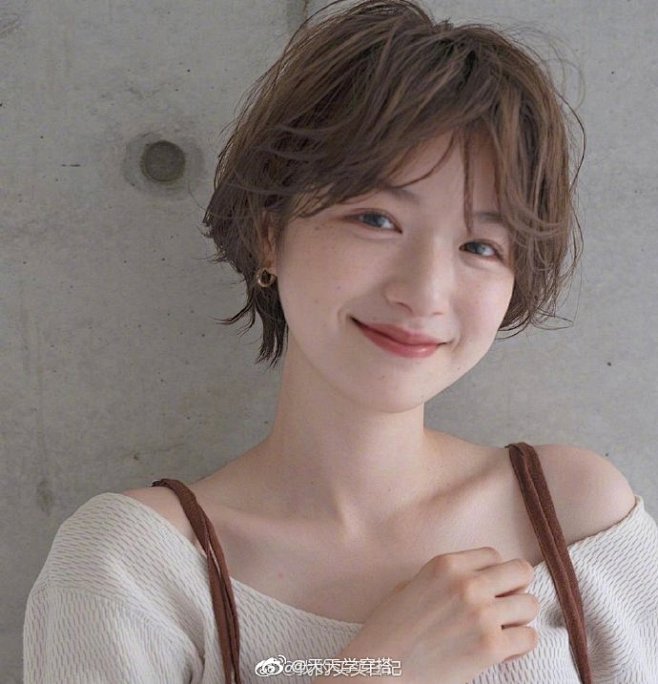 短发女孩发型参考日系感的可爱与清爽立马凸显6767676767
