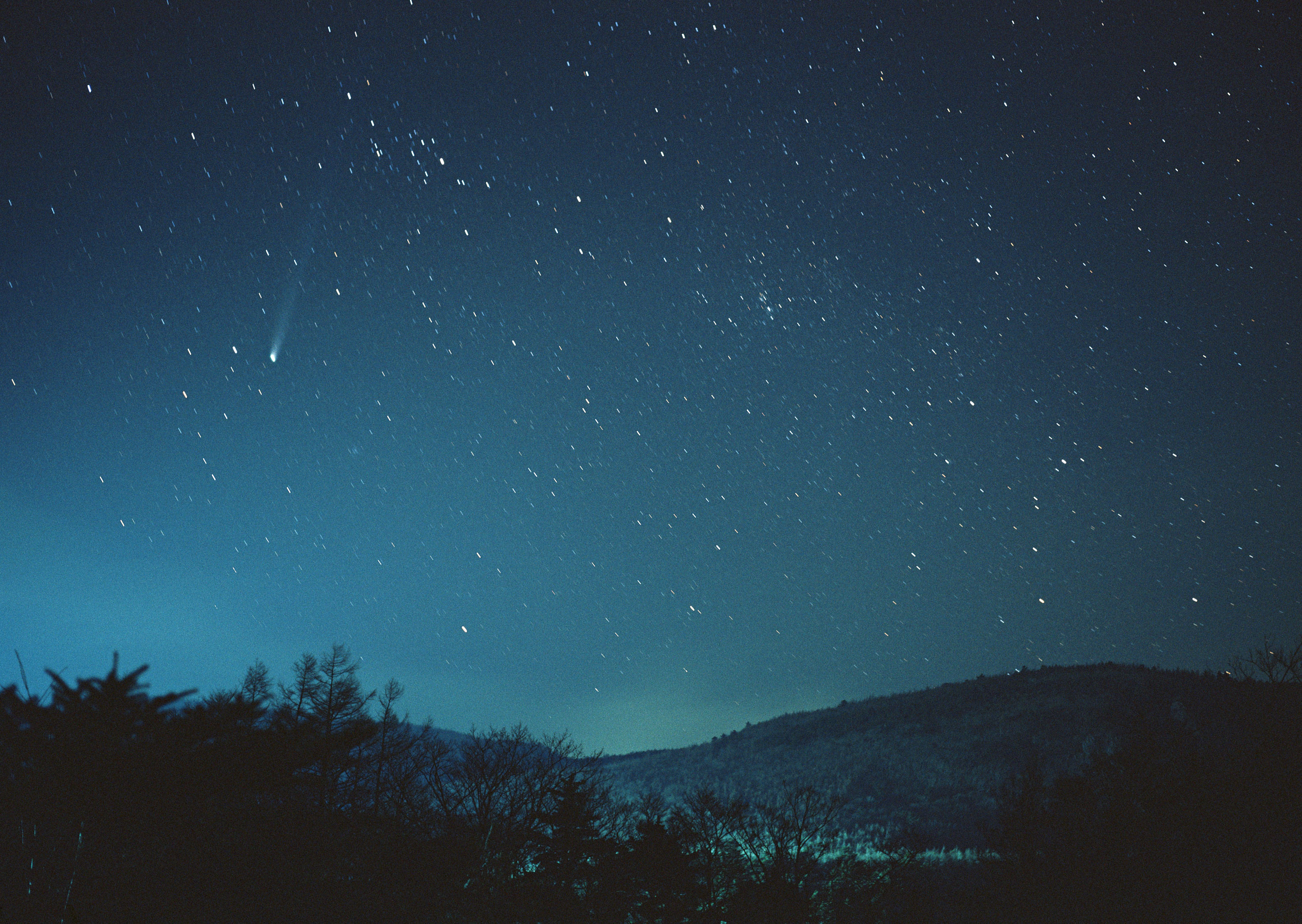 璀璨星空夜景电脑桌面壁纸 5