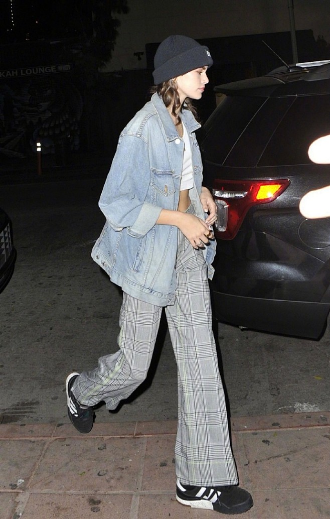 kaiagerber腿精少女