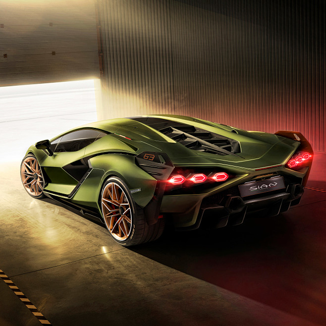 intoproductionboastinganelectricpowertrainthatmakesitthefastestl