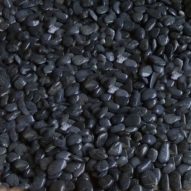 谋杀歌谣从skiingsky转采于2020-12-03 15:19:54黑色砾石p景观设计