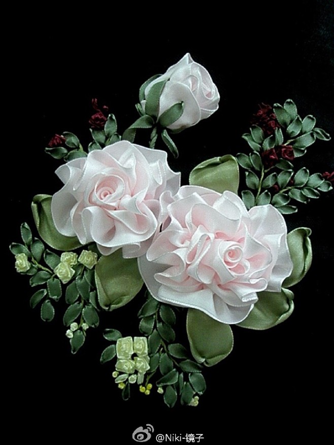 缎带花3d立体绣最后一张为制作图源o网页链接