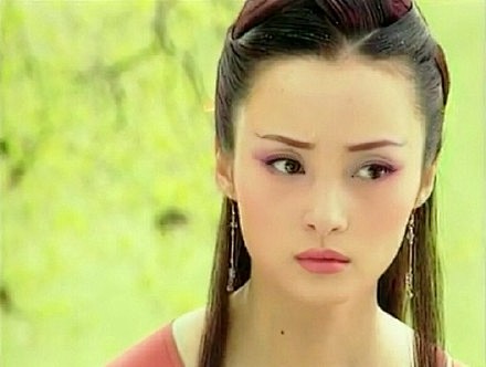 白发魔女练霓裳蒋勤勤