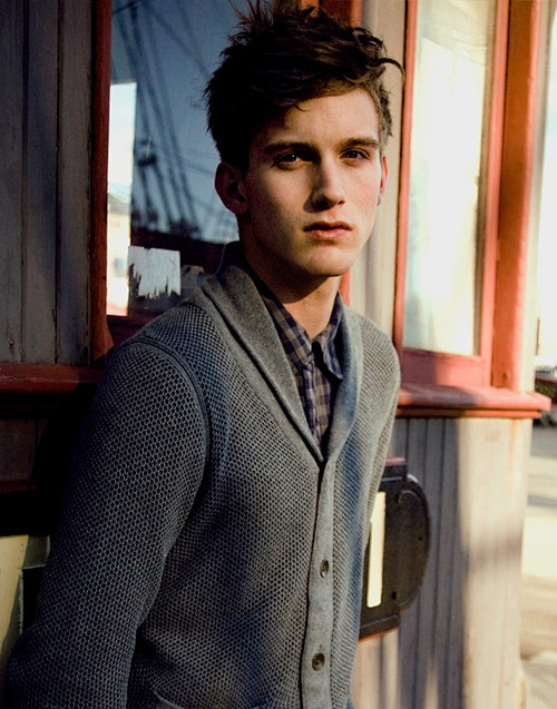 欧美男模帅气的男模俘虏你的小心脏看图空间素材吧百度贴吧