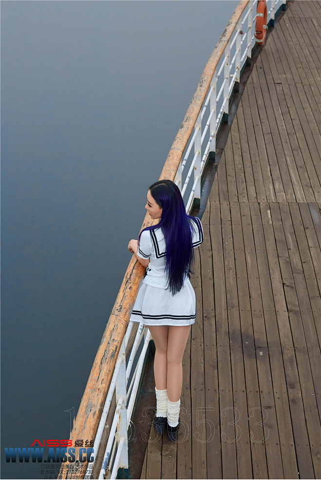 [爱丝] 油亮连体丝肉袜美女索菲轮船上高清艺术摄影 第137期第66张