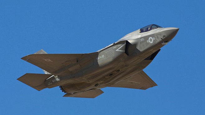 f35