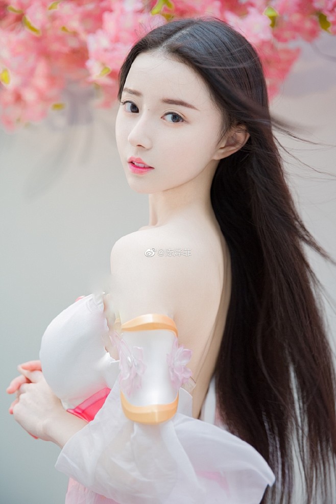 陈烨菲的微博微博