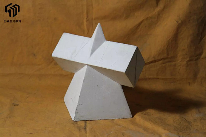 石膏几何体两个长方体组合穿插体