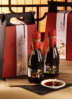墨歌FUYAYU采集到包装