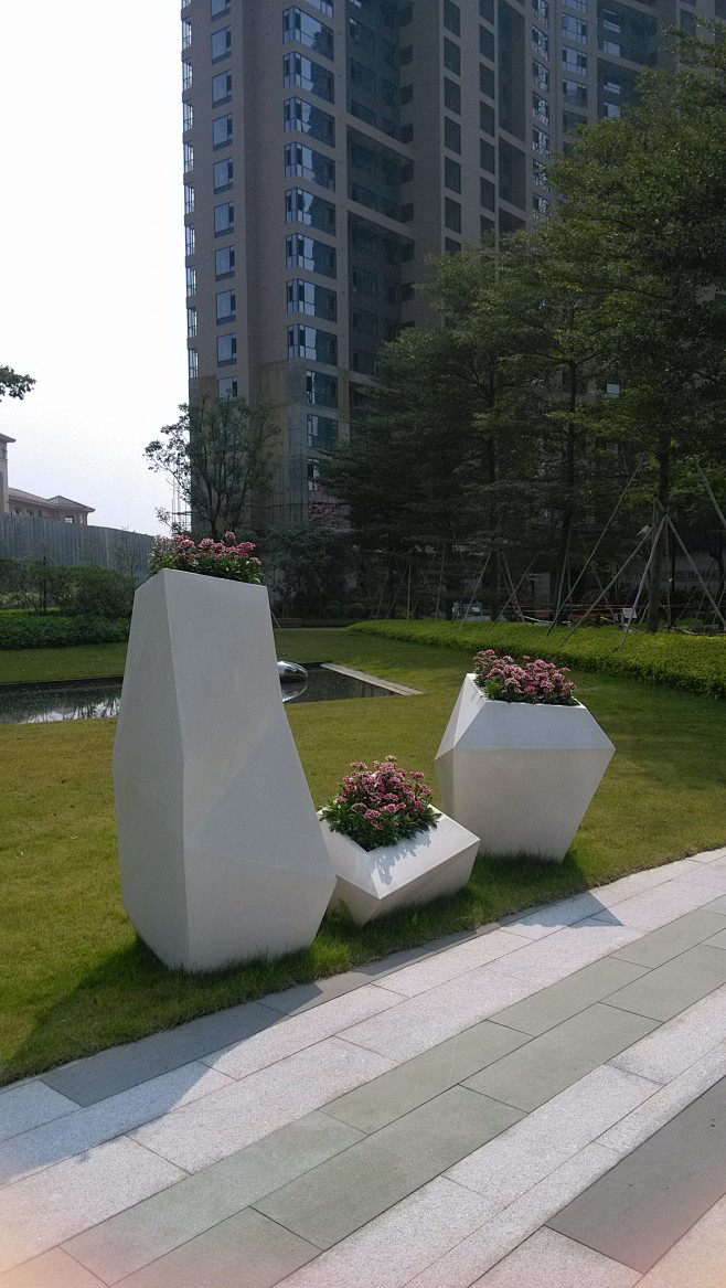 玻璃钢花钵组合