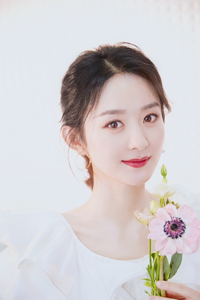 聆訫从睿君转采于2020-11-28 11:09:17赵丽颖颖子聆訫该采集也在以下