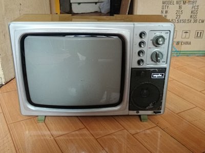 老式电视机按钮图片