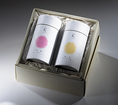 阿蒙amen采集到礼品\/邀请函