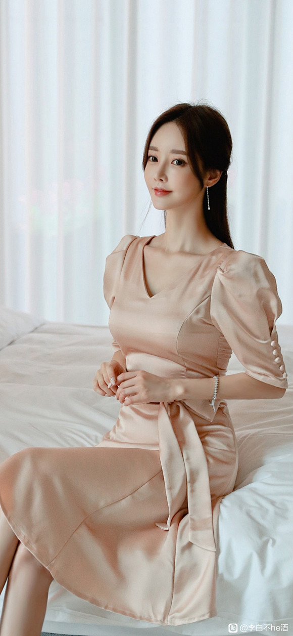 图片孙允珠天街小雨润如酥草色遥看近却无210103韩国模特吧百度贴吧