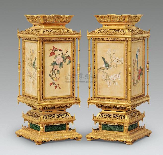 于2019-02-22 17:53:05木贴金嵌玉花鸟纹宫灯古代灯画万睡同采自image