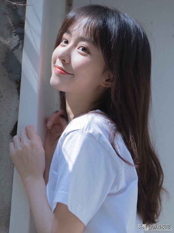 校花今日推荐清纯白美校花