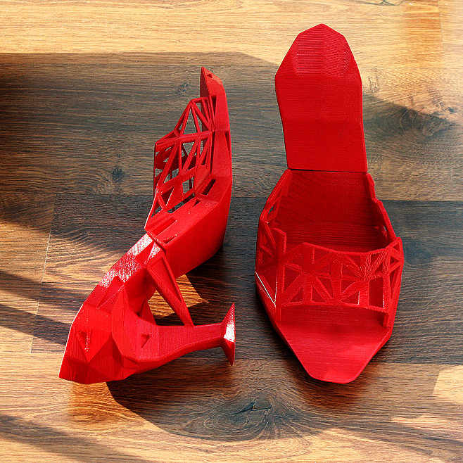 3D打印的Lady高跟鞋，模型文件可免费...