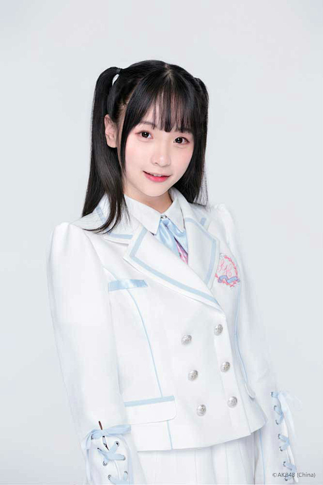 akb48 teamsh 一期队服公式照