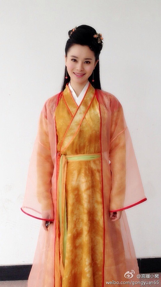 新济公活佛雷春美