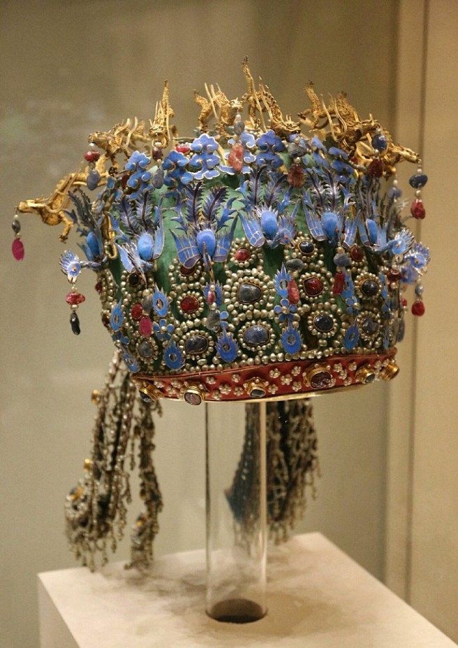 精美绝伦的明孝靖皇后凤冠