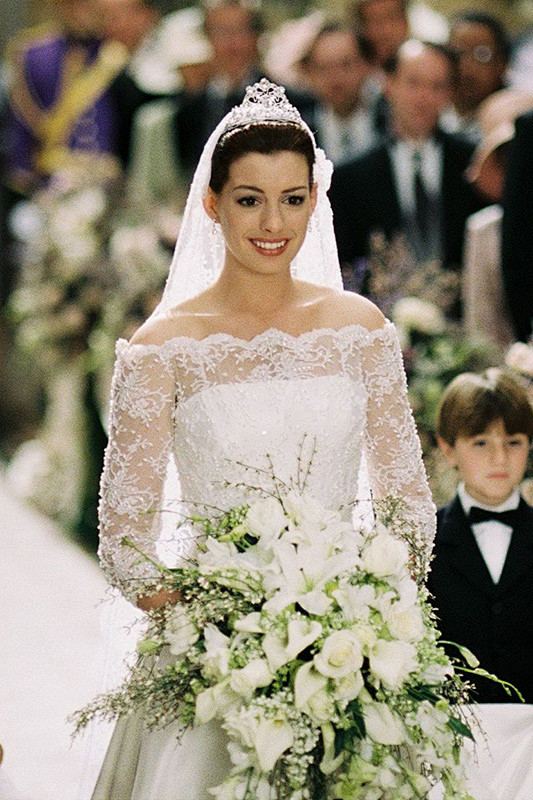 结婚礼服得这样穿,电影中最经典的30套 时尚圈