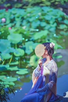孟豆豆|定位字体设计采集到灵感参考-人物合成