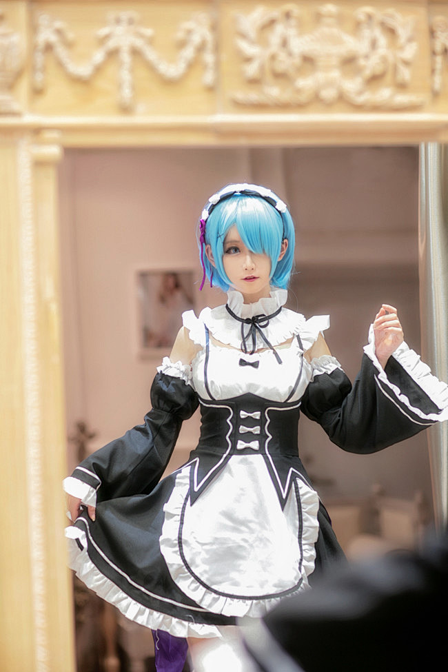 re从零开始的异世界生活蕾姆cosplay半次元第一中文cos绘画小说社区