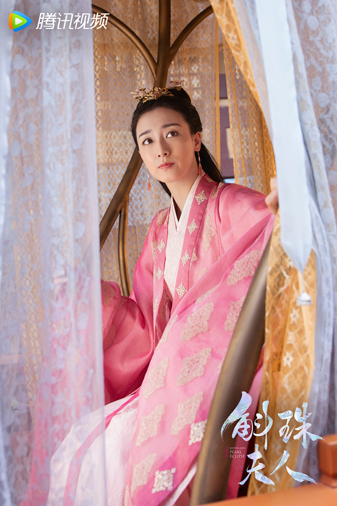 *从南鸢北笙转采于2022-01-09 14:02:56斛珠夫人·叶青古装坐轿乘撵