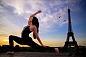 Mark Holdefehr在 500px 上的照片Paris Yoga at Sunrise