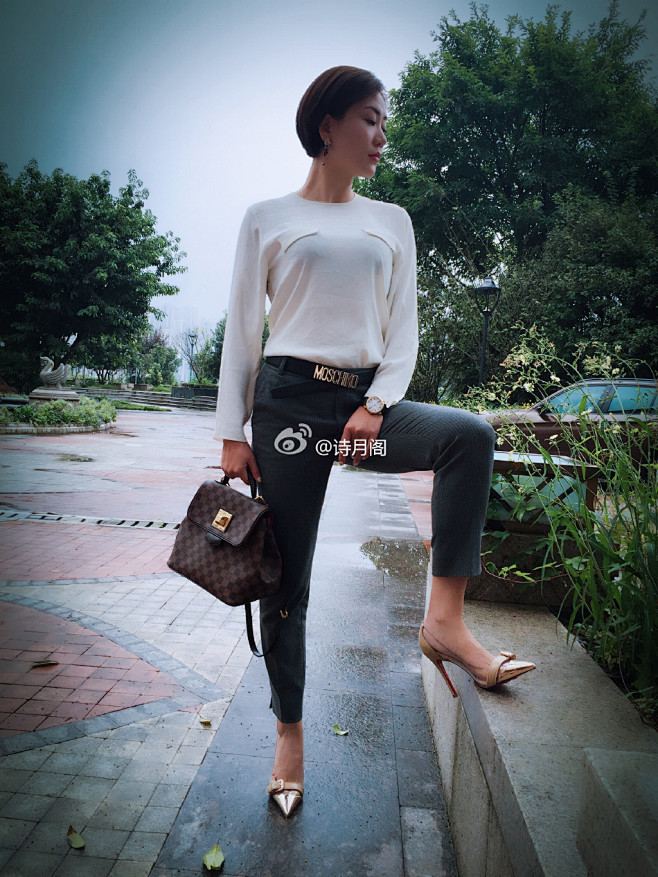 网红素材-眠月格格-花瓣网|陪你做生活的设计师 | 诗月阁的照片 - 微