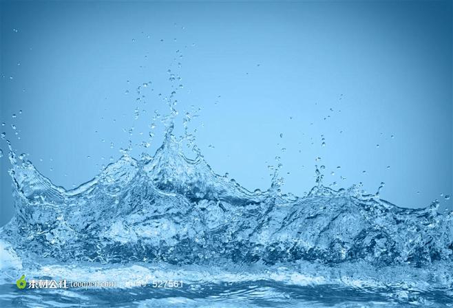 纯净流动的水高清摄影桌面壁纸图片素材