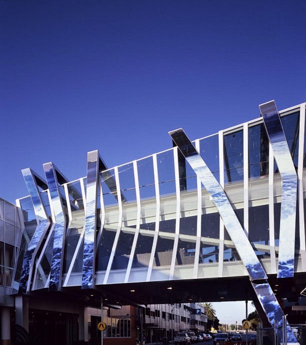 廊架天桥亮化-花瓣网|陪你做生活的设计师 | 连廊桥亮化