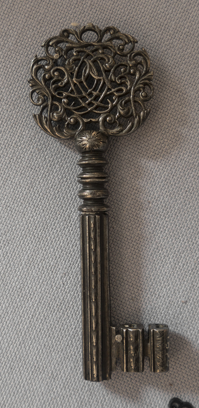 medieval keys (49)