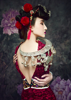 坏脾气女生采集到色彩家 | Red 红色系
