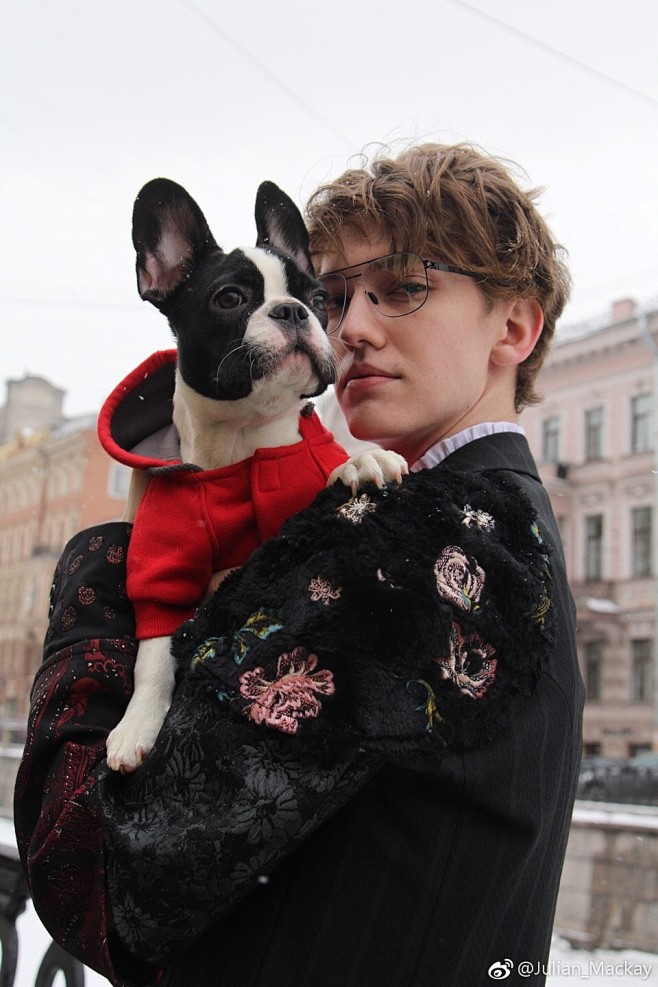 com julian_mackay的微博_微博 1 奶茶真特么好喝kvrik采集到model