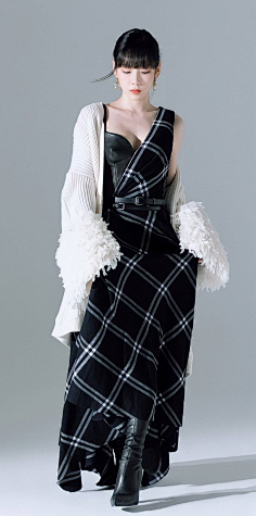 随人意采集到美女