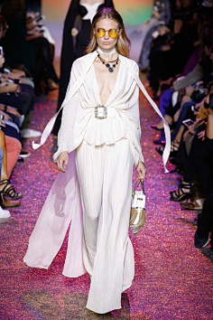 Irina_Yi采集到dressing