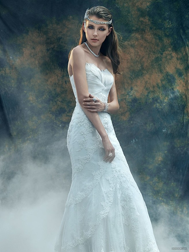 变色龙-商业大片摄影作品-CALEB & GLADYS