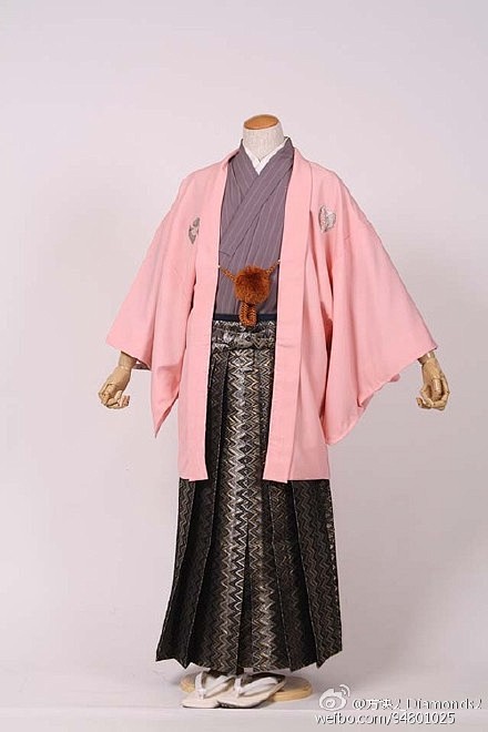 和服男着羽织袴粉嫩嫩w黑皮大概只能避让了噗