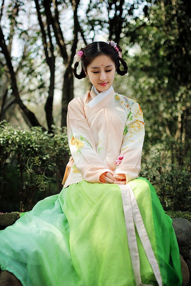 汉服是汉族人的服饰