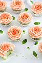 Mint Julep Cupcakes and How To Pipe Buttercream Roses : Mint Julep Cupcakes with Buttercream Roses Recipe