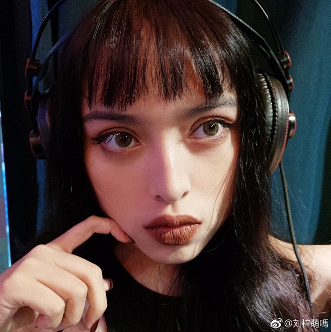 刘梓萌吗的照片微相册