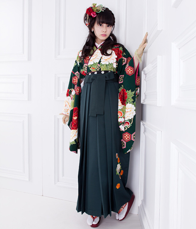 ひいな小振袖&袴セット和服素材下载 : ひいな小振袖&袴セット和服