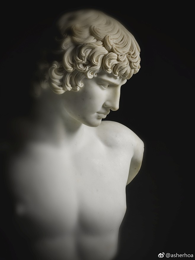 安提诺乌斯(Antinous)是古罗马皇帝哈德良的男