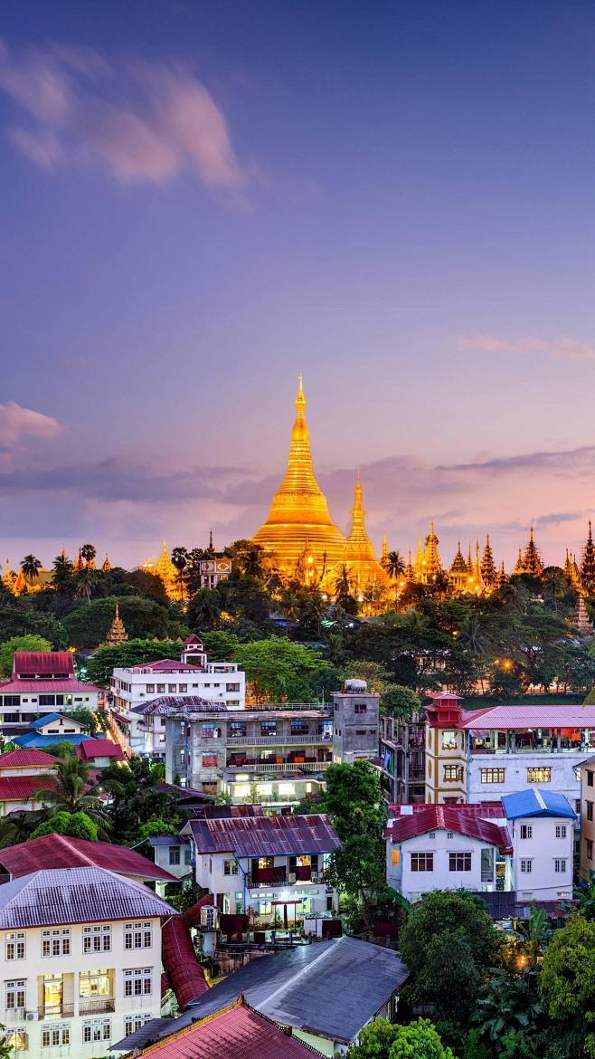 缅甸仰光仰光是缅甸最大的城市佛塔众多历史悠久1855年至2005年期间为